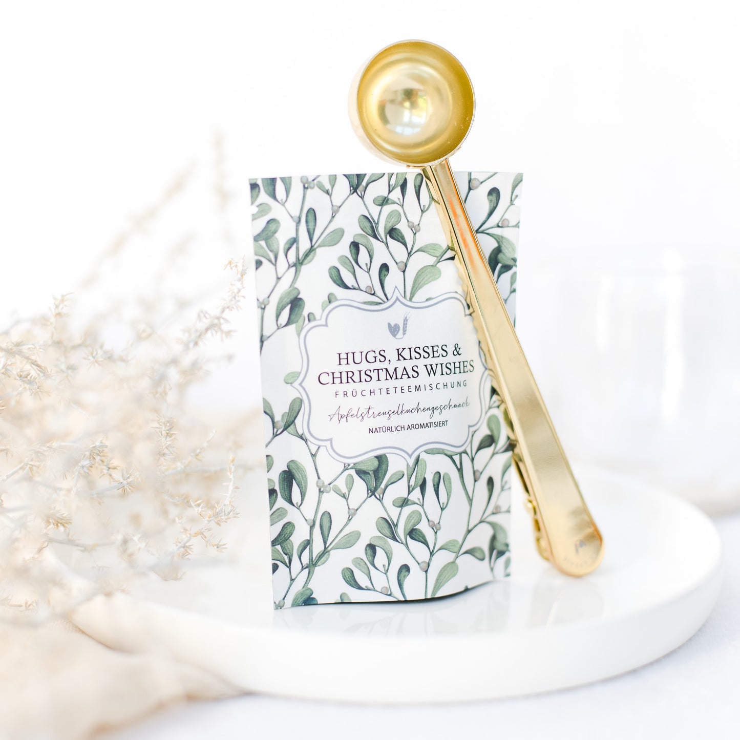 Tea "Hugs, Kisses & Christmas Wishes"