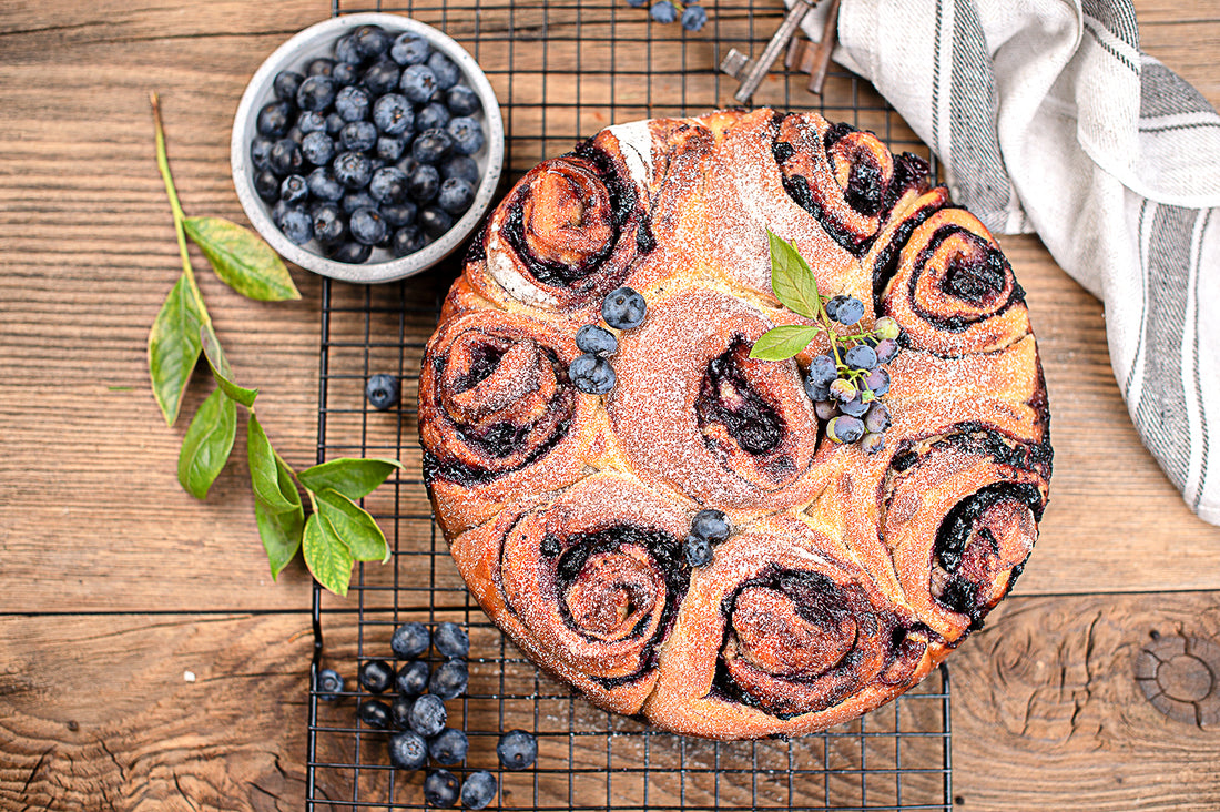 Heidelbeer Zimtschnecken Kuchen