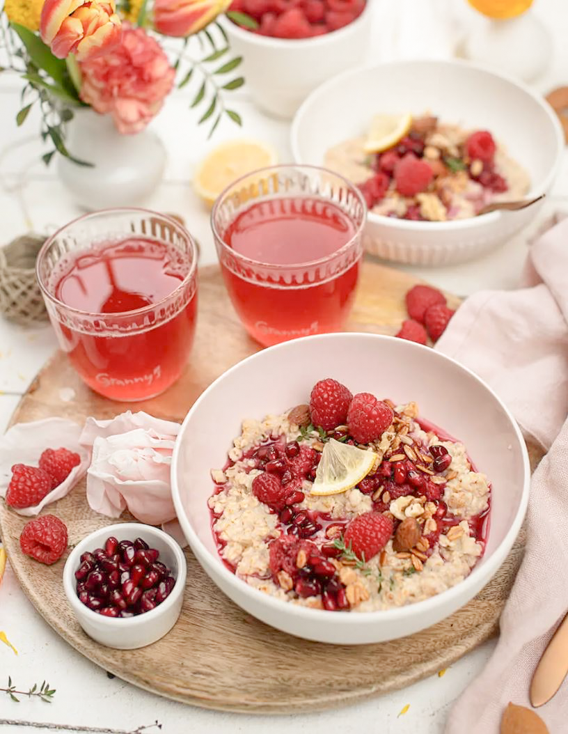 Bio-Porridge mit Himbeeren