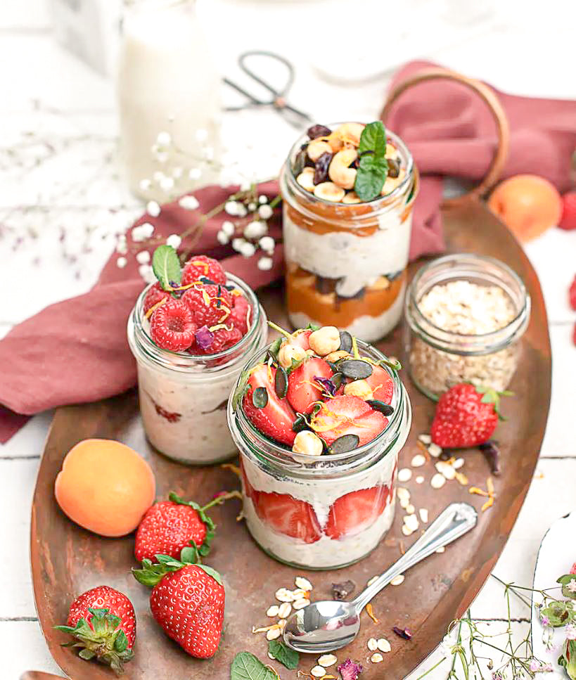 Porridge mit Himbeeren und Marillen