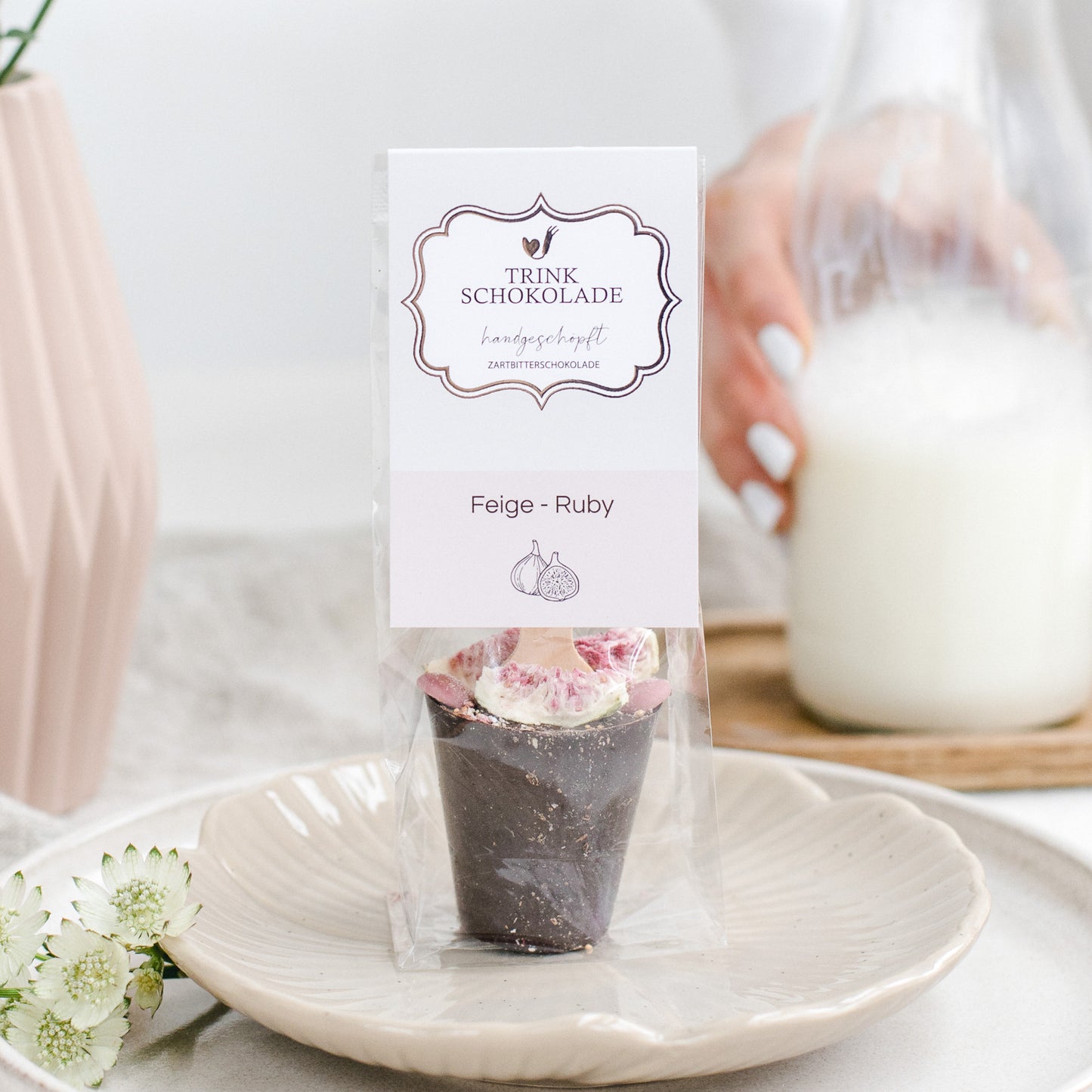 Fig-Ruby dricker choklad "Snart är mamma"