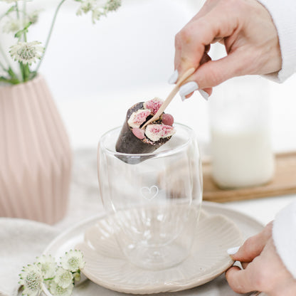 Fig-Ruby dricker choklad "Snart är mamma"