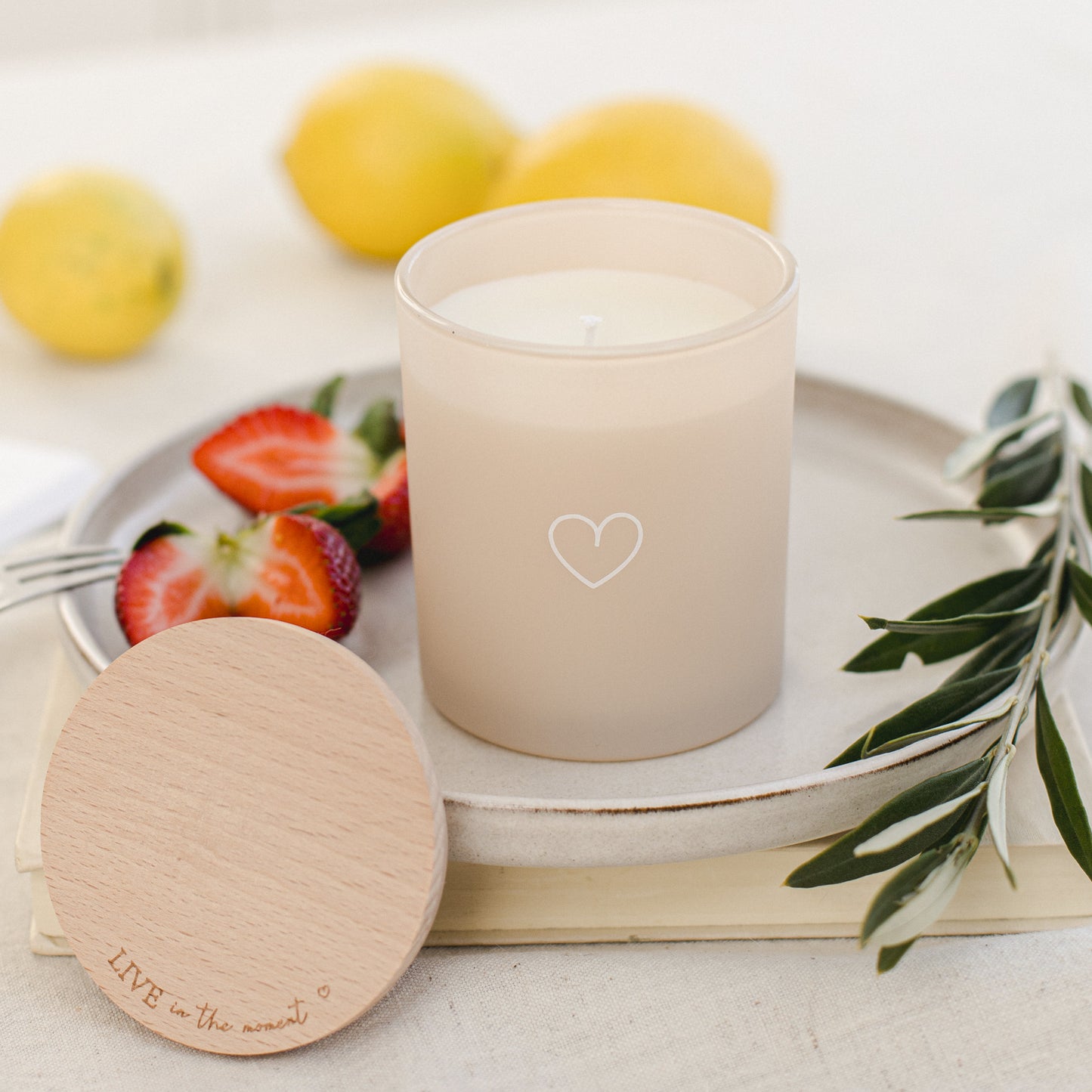 Dekal "Kom igen baby tänd min eld"