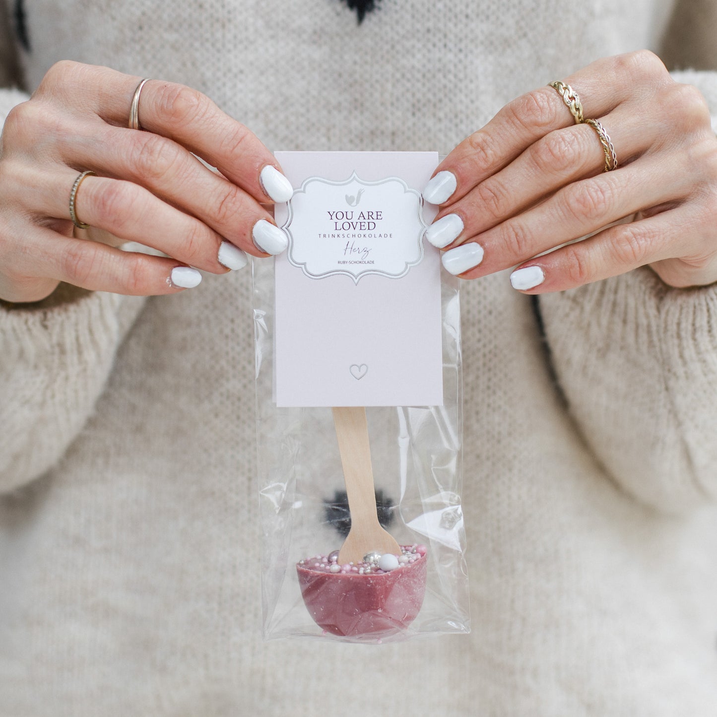 Dricker chokladjordgubbe "För dig"