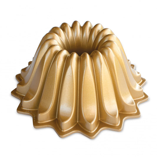 Bundt cake pan "Lotus Pan"