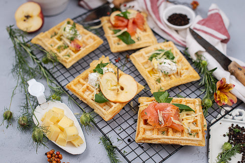 Käsewaffeln mit Lachs & Kren-Creme - Weiteres Bild