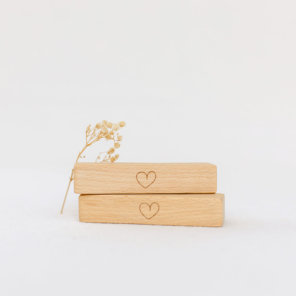 Korthållarset "Hjärta" i en linnepåse