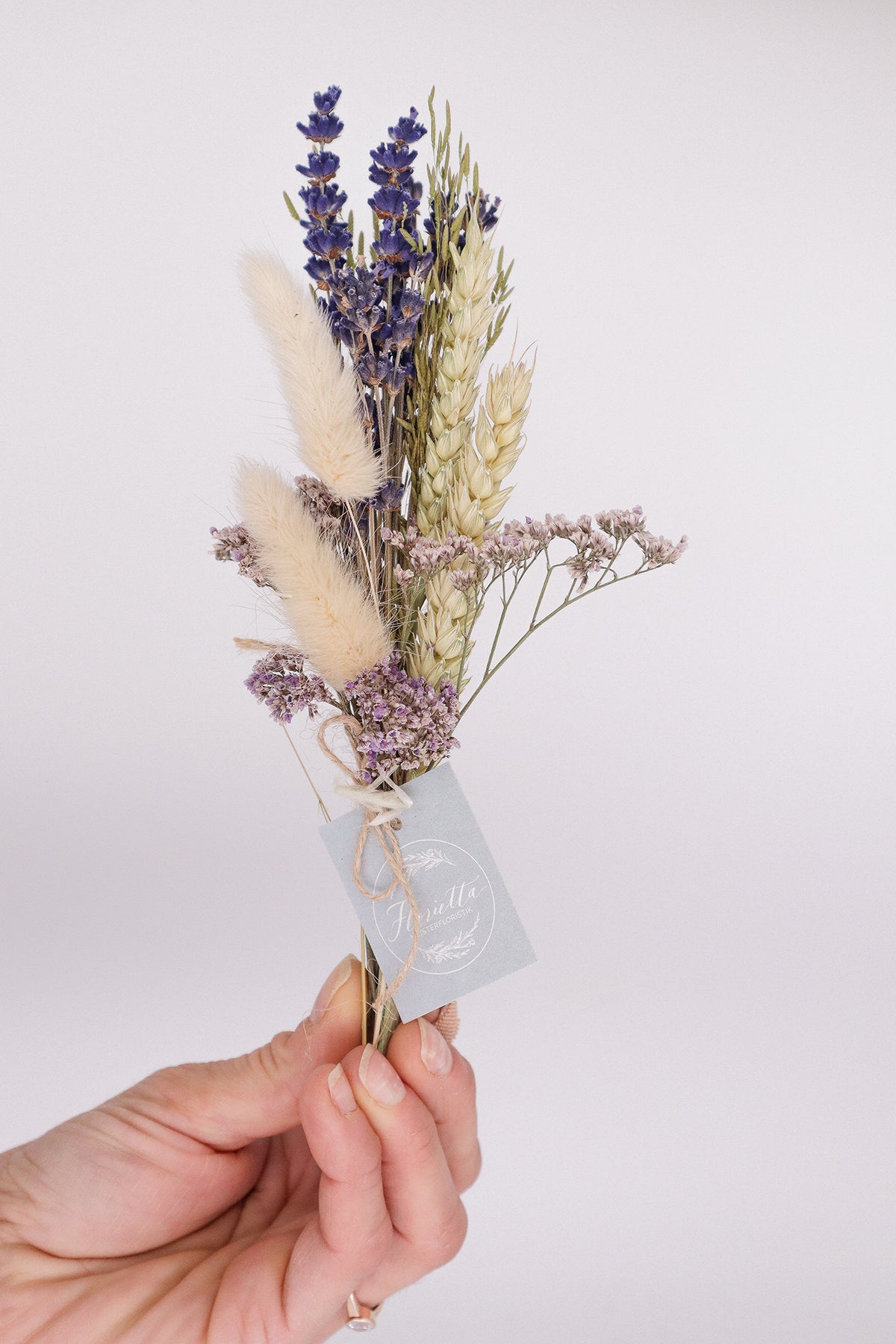 Dried flower bouquet long with ears